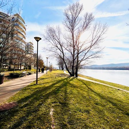 Marina Garden Apartment Budapest Luaran gambar