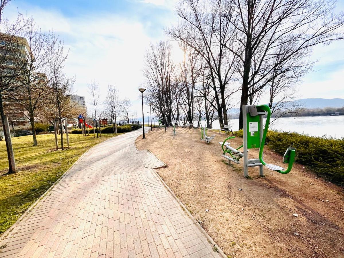 Marina Garden Apartment Budapest Luaran gambar
