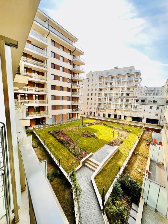 Marina Garden Apartment Budapest Luaran gambar