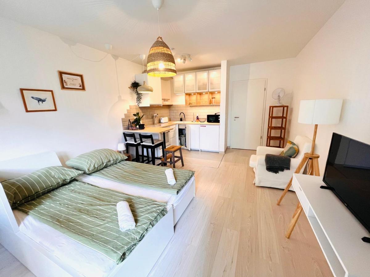 Marina Garden Apartment Budapest Luaran gambar